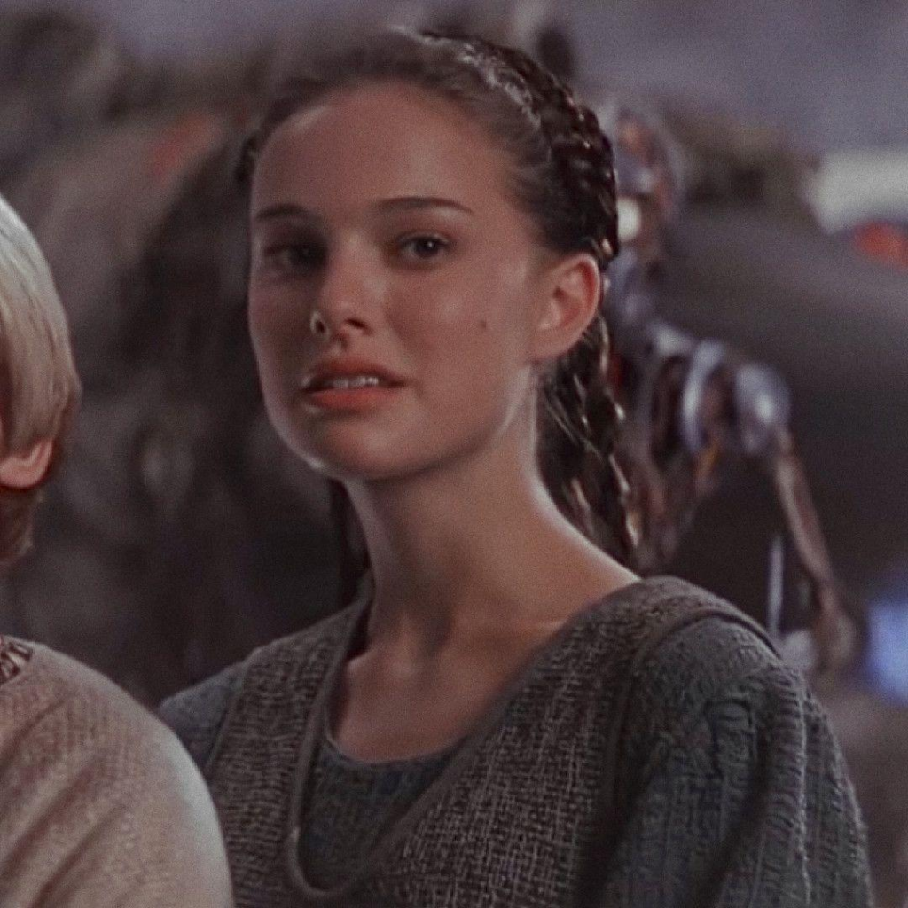 Natalie Portman Young: Early Life, Career, Movies, and Rare Photos Natalie Portman Young