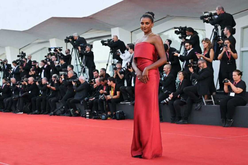 simone ashley height